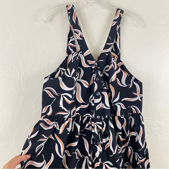 Anthropologie Hei Hei Size XS Black & White Floral Button Detailing Midi Romper - Picture 2 of 7